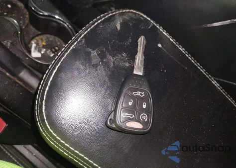 2013 Chrysler 200 Limited из США, поврежденный, VIN 1C3BCBFG7DN723731